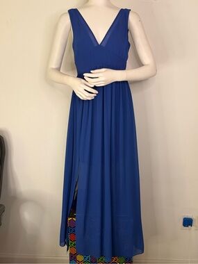 Point Sleeveless V-Neck Royal Blue Maxi Dress